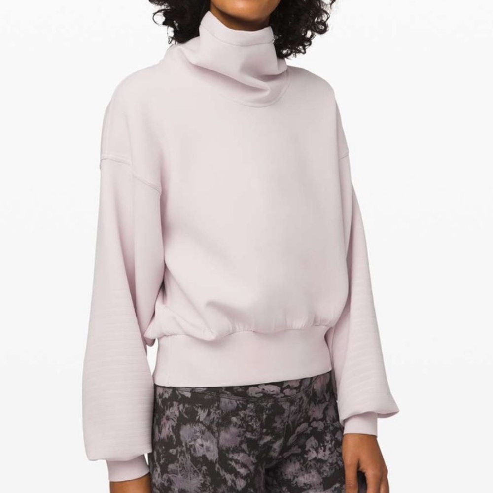 Lululemon Full Flourish Pullover